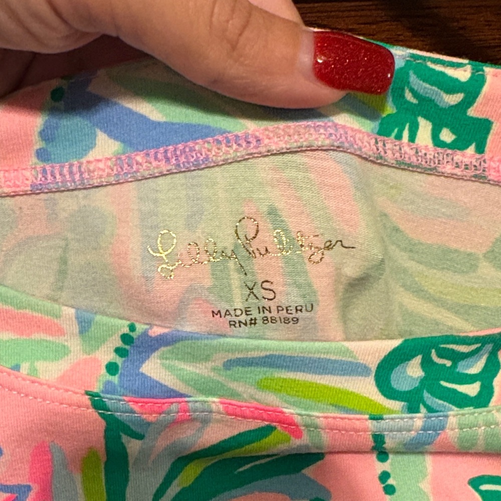Lilly Pulitzer Tropical Floral Long Sleeve Top - Picture 3 of 4